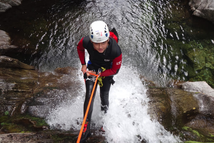 Découverte du canyoning proche Lozère