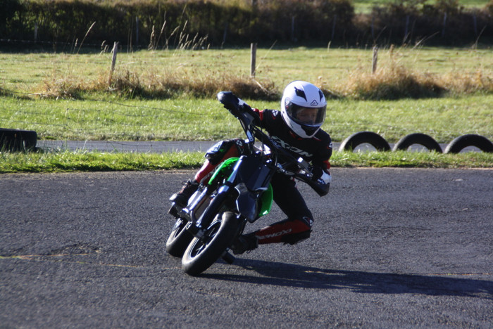 Stage Perfectionnement au pilotage Moto Enfant - proche du Puy en Velay (43)