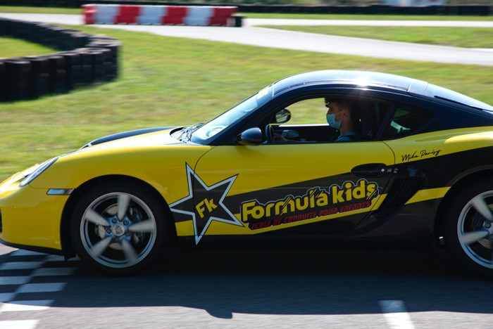 Stage de Pilotage enfant en Porsche Cayman dès 9 ans - Fontenay-le-Comte