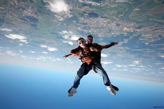 Saut en parachute tandem - proche Chalon-sur-saône