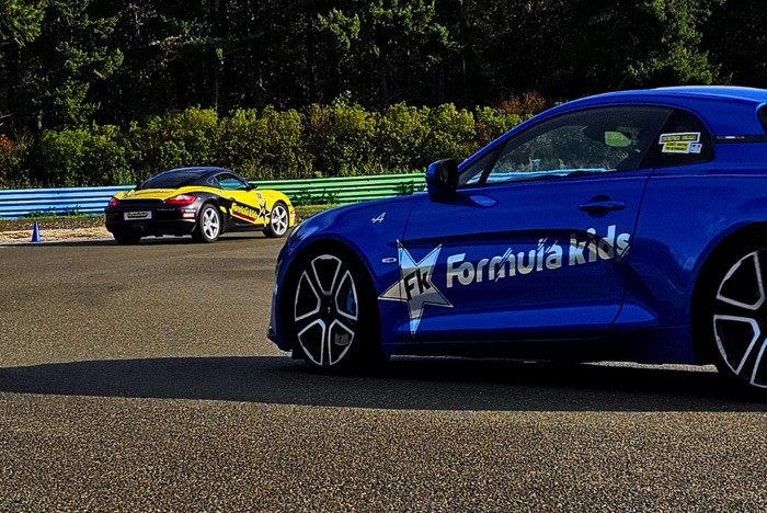 Stage de Pilotage enfant en Alpine A110 dès 9 ans - Fontenay-le-Comte