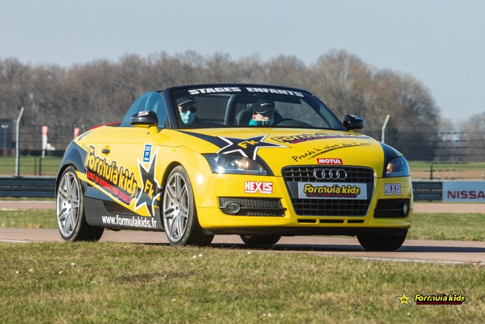 Stage de Pilotage enfant en Audi TT dès 8 ans - Trappes - Paris