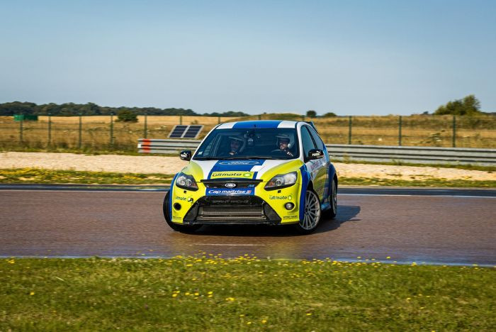 Stage de Pilotage Glisse et Drift en Ford Focus RS MK2 - La Ferté Gaucher
