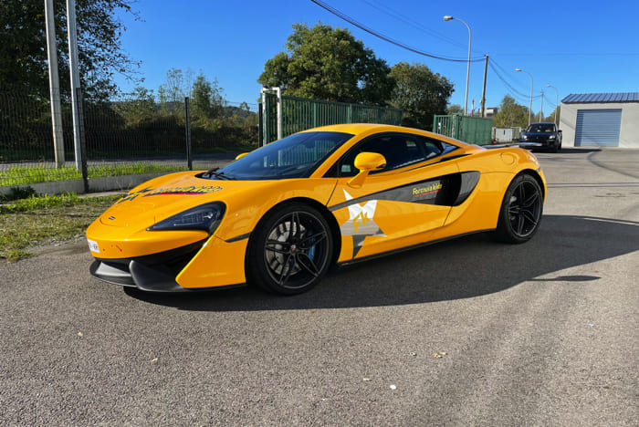 Stage de Pilotage enfant en McLaren 540C dès 13 ans - 20 circuits au choix