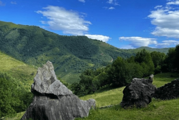 Vol panoramique en hélicoptère vers le Béarn - Pyrénées-Atlantiques