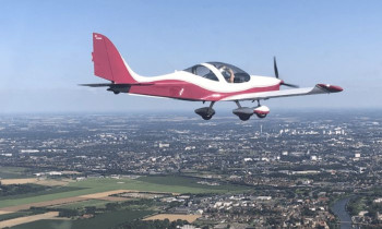 Vol & baptême de l'air en avion léger ULM à Valenciennes