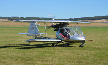 Vol ULM biplan Mig Aviatika proche Sens