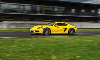 5 tours en Porsche 718 Cayman S - Andrezieux (42)