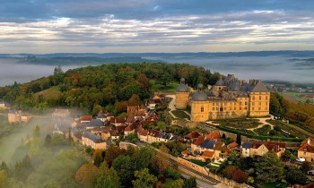 Baptême montgolfière au Château de Hautefort en Dordogne