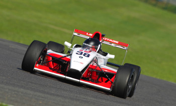 Stage Pilotage "Journée" en Formule Renault 2.0 - Magny Cours 