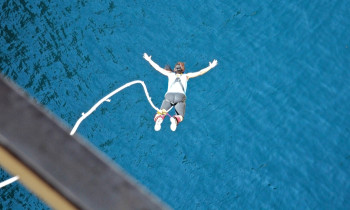 Saut à l'élastique "Touché d'eau" - Viaduc de l'Arudy - Pau