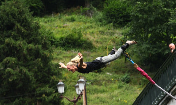 Saut à l'élastique en week-ends à Luz-Saint-Sauveur - Pont Napoléon