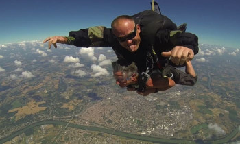 Saut en Parachute proche Cahors