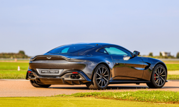 Stage pilotage Aston Martin V8 – Croix en Ternois