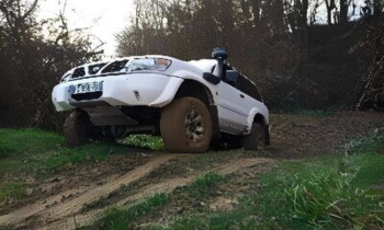 Stage de pilotage "Conduite Boue" en 4x4 1/2 journée - Montauban