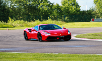 4 tours en Ferrari 488 GTB - Mas du Clos