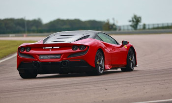 5 tours en Ferrari F8 Tributo - Lohéac