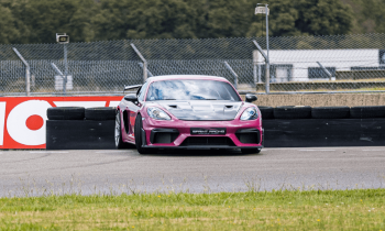 2 tours en Porsche Cayman GT4 RS - Circuit de Ladoux