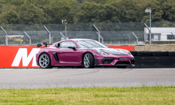 2 tours en Porsche Cayman GT4 RS - Grand-Roussillon 