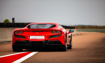 2 tours en Ferrari F8 Tributo - Circuit de Dijon-Prenois