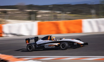 Découverte 6 tours en F4 180ch - Circuit du Val de Vienne (86)