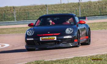 Stage de Pilotage enfant en Porsche 911 992 GT3 dès 12 ans - Volant Fun (2 tours) Circuit de Saint-Dié-des-Vosges (88)
