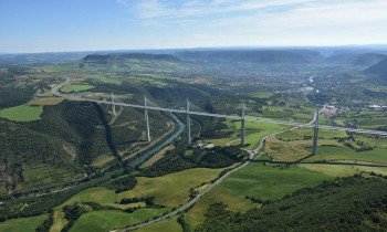Vol touristique en ULM - Viaduc de Millau