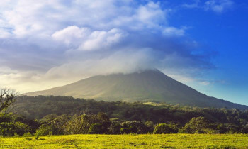 Vol panoramique en hélicoptère - Volcans d'Auvergne - Issoire