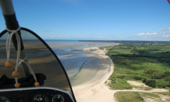Vol d'initiation de pilotage d'un ULM pendulaire - baie du Mont-Saint-Michel