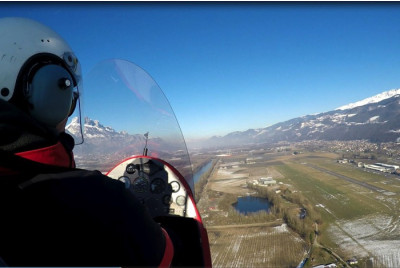 Vol d'initiation au pilotage d'ULM Multiaxes - avion léger - Grenoble