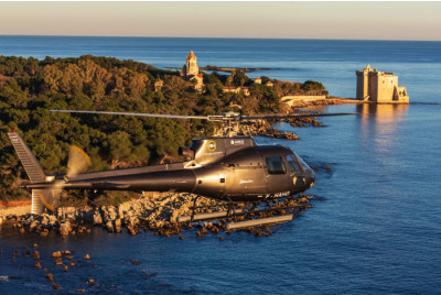 Baptême en hélicoptère à Cannes - Cap Esterel