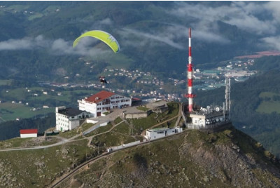 Baptême en ULM paramoteur sur la côte Basque proche de Biarritz