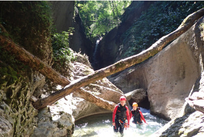 Canyoning Sport niveau "Difficile" - Grenoble