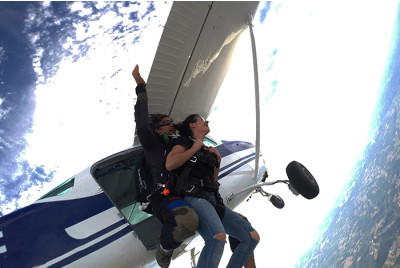 Saut en Parachute tandem à Sarlat en Dordogne