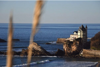 Road-Trip en Van Combi - Tour Sur Mesure au Pays Basque 