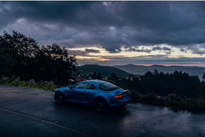 Conduite en Alpine A110S sur route - Colmar