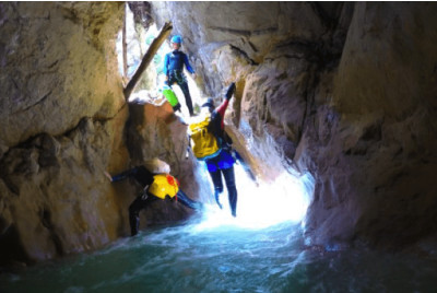 Découverte du canyoning dans les Gorges du Verdon 