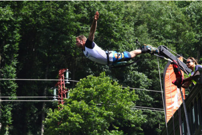 Saut à l'élastique "Touché d'eau" - Viaduc de l'Arudy - Pau