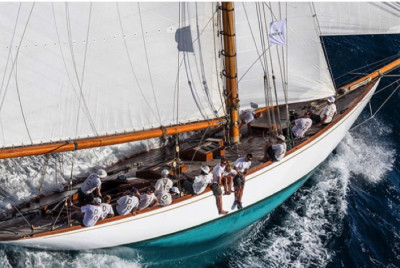 Excursion en bateau semi-rigide aux Voiles de Saint-Tropez