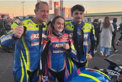 Immersion en compétition moto d'endurance - proche Bordeaux