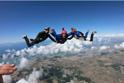 Saut Initiation en Parachute - Rochefort