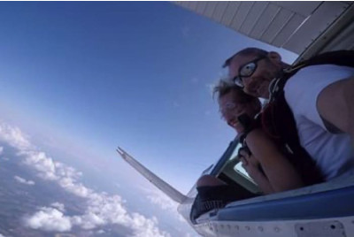 Saut en Parachute Tandem en Normandie proche Paris