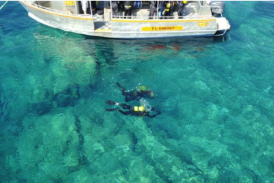 Plongée sous-marine enfant encadrée à Sainte-Maxime