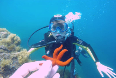 Plongée sous-marine enfant encadrée à Sainte-Maxime