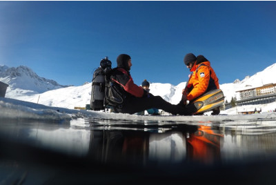 Plongée sous glace - Tignes proche Val d'Isère
