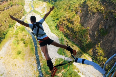 Saut à l'élastique de 115 mètres - La Réunion