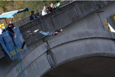 Saut à l’Élastique 182 mètres au Pont de l'Artuby dans le Verdon
