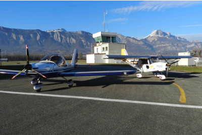 Vol d'initiation au pilotage d'ULM Multiaxes - avion léger - Grenoble