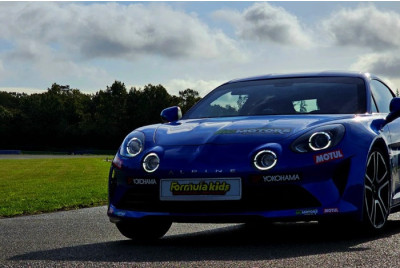 Stage de Pilotage enfant en Alpine A110 dès 9 ans - Nantes