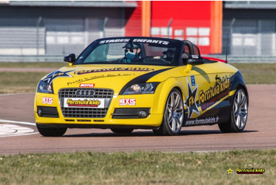 Stage de Pilotage enfant en Audi TT dès 8 ans - Trappes - Paris